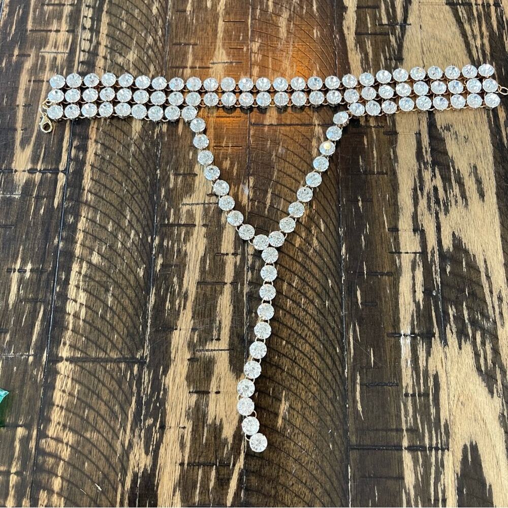 Rhinestone Silver Costume Choker Necklace – ONE SIZE